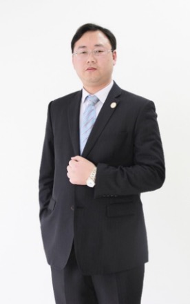 潘伟