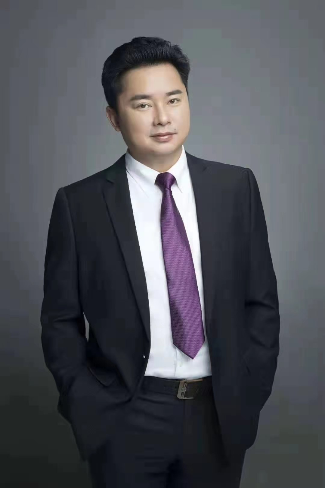 李绿玖