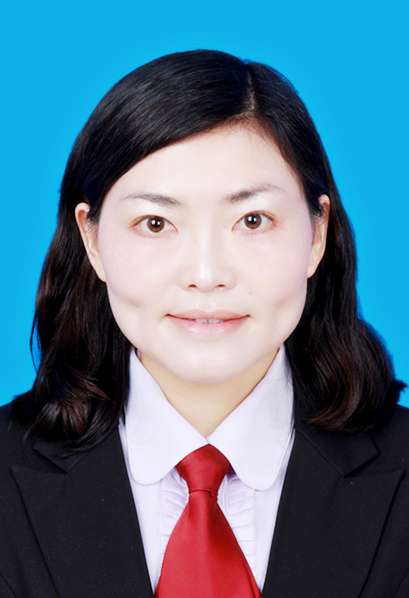 伍兴容