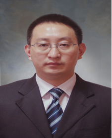 李中辉