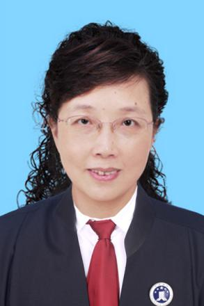 骆华群