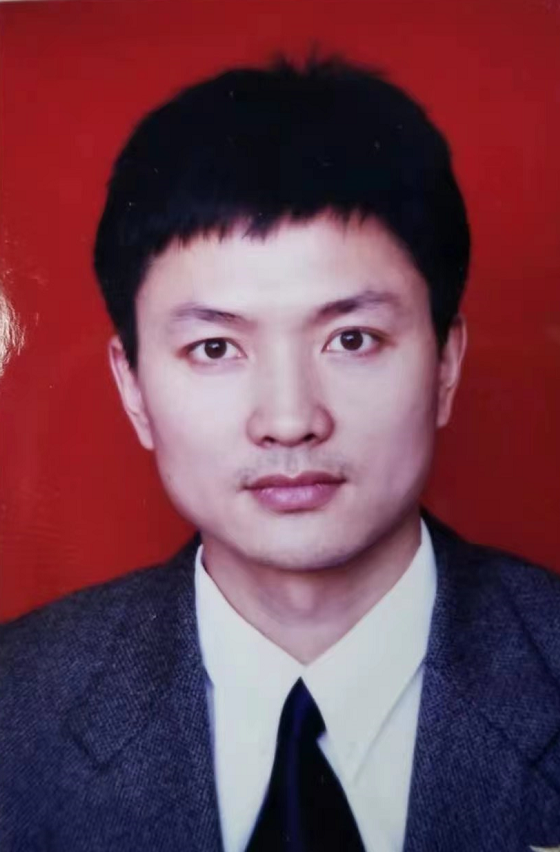 王勇