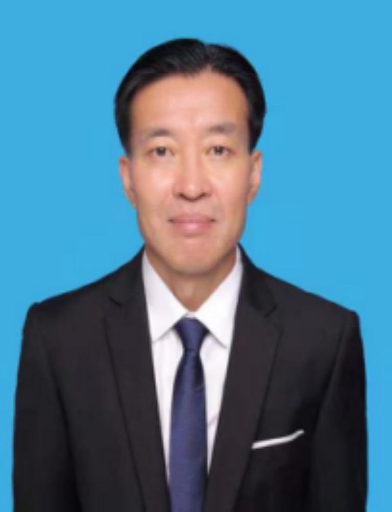 李建国